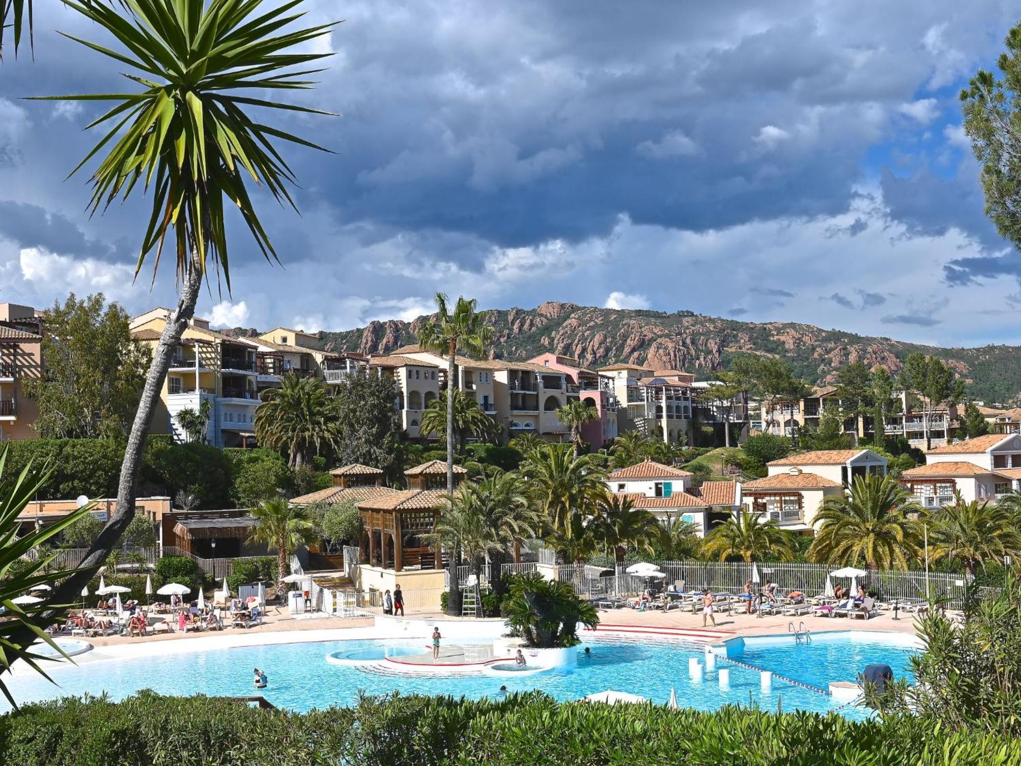 Apartment Village Cap Esterel - L'Esquinade-32 By Interhome Saint-Raphael (Var) Exterior foto