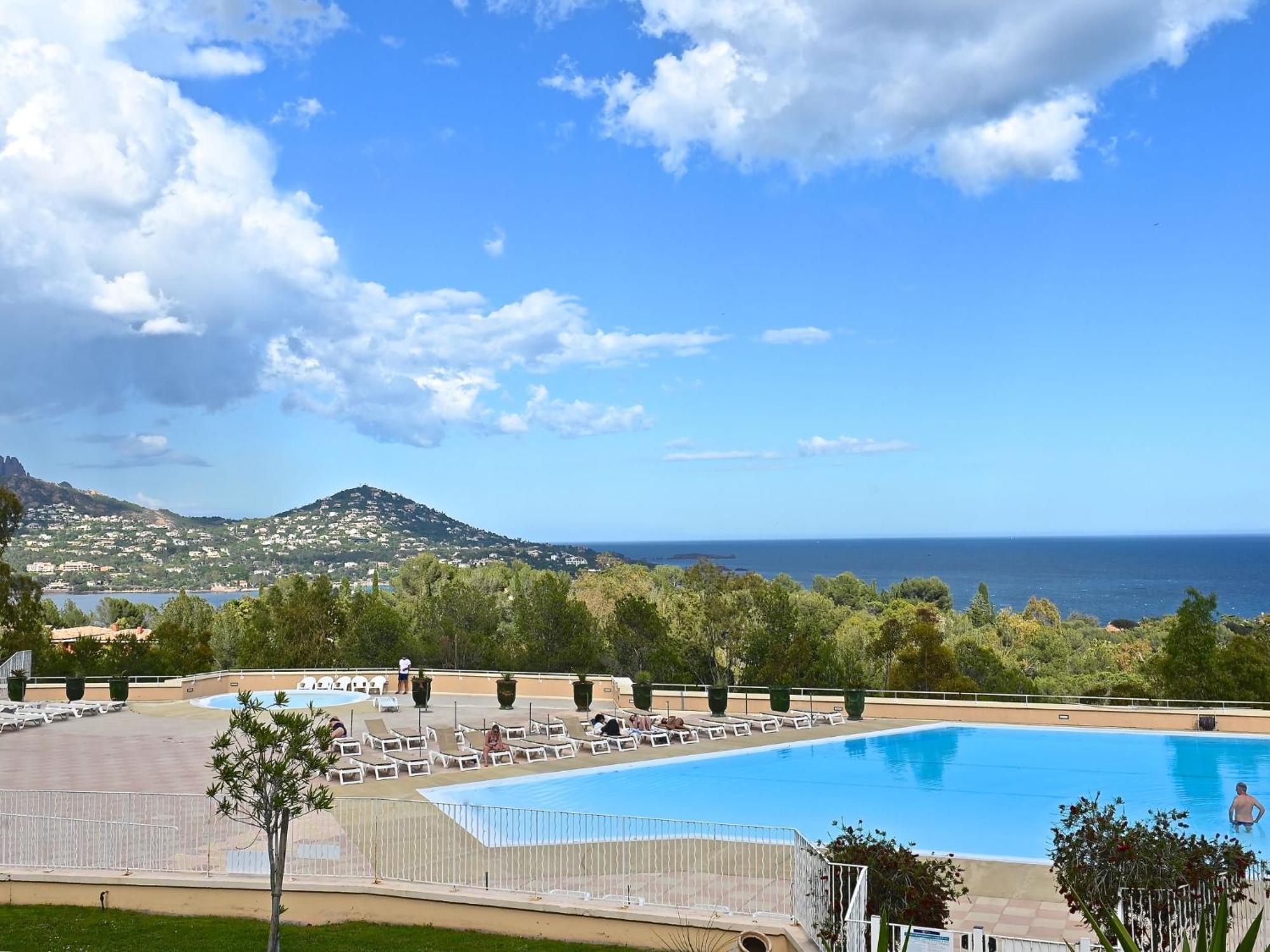 Apartment Village Cap Esterel - L'Esquinade-32 By Interhome Saint-Raphael (Var) Exterior foto